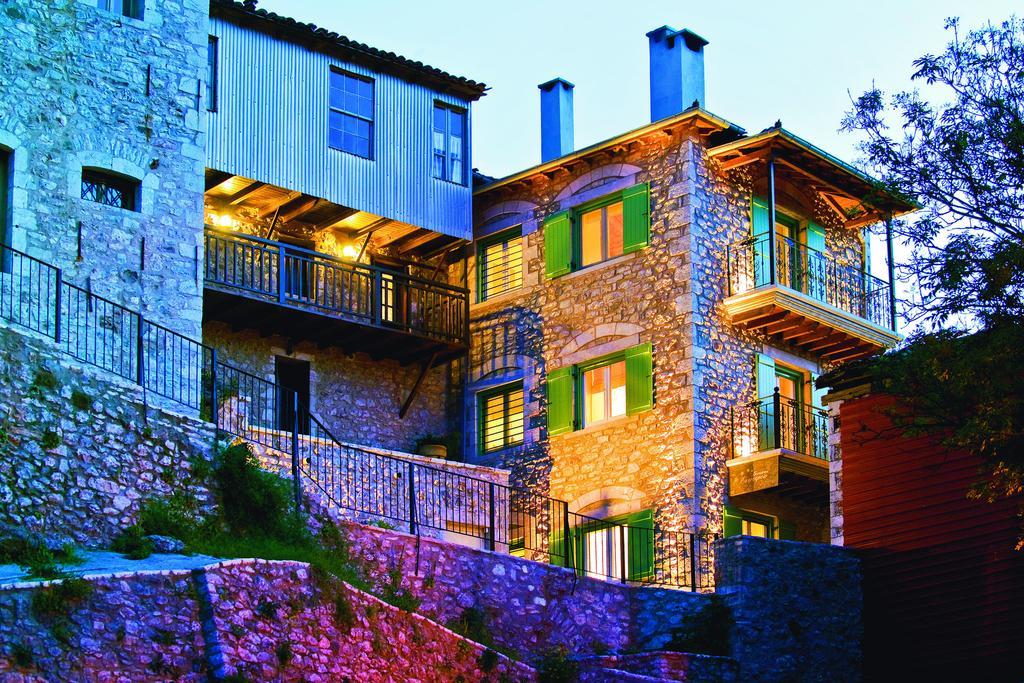 Enastron Guesthouse Dimitsana Exteriör bild
